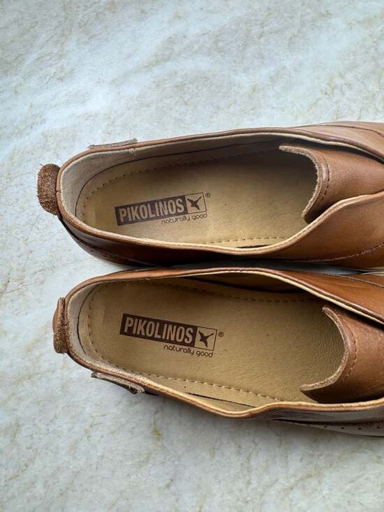 PIKOLINOS Tan Leather Slip-On Loafers size 40 women’s size 9 Pikolinos Womens EU 37 Tan Brown Leather Slip On Loafers US  main image 3